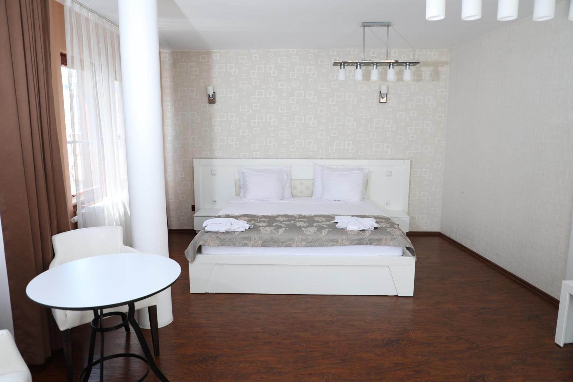 Bruti Hotel Prizren Exterior foto