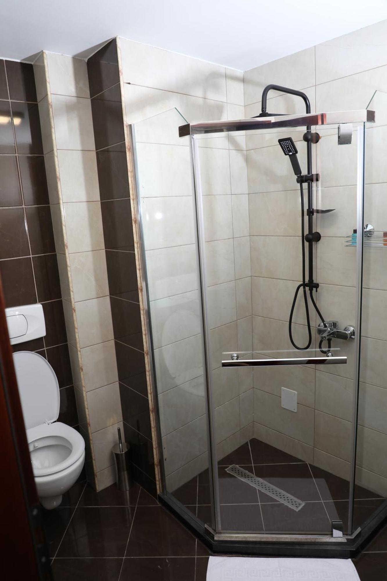 Bruti Hotel Prizren Exterior foto