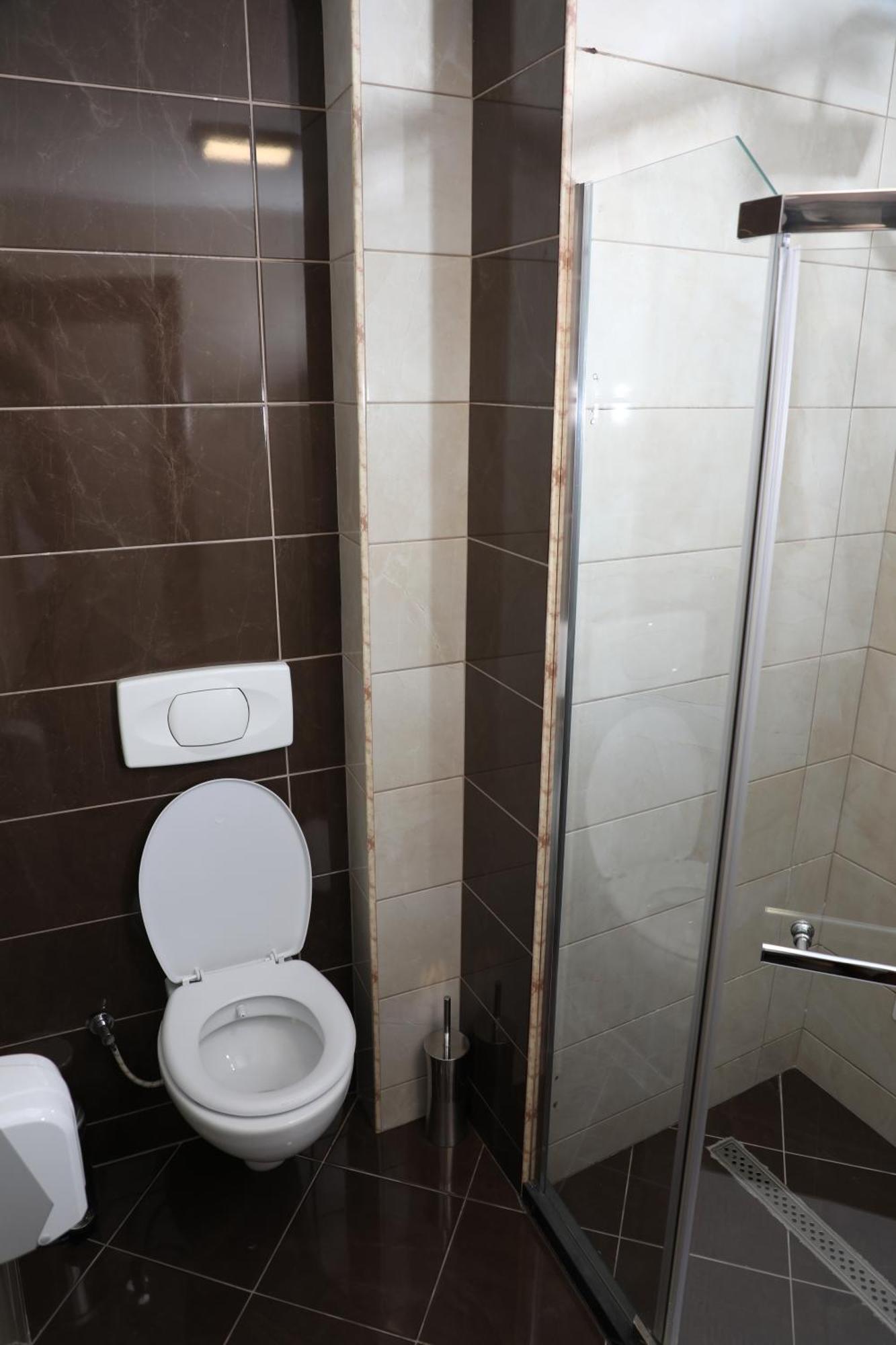 Bruti Hotel Prizren Exterior foto